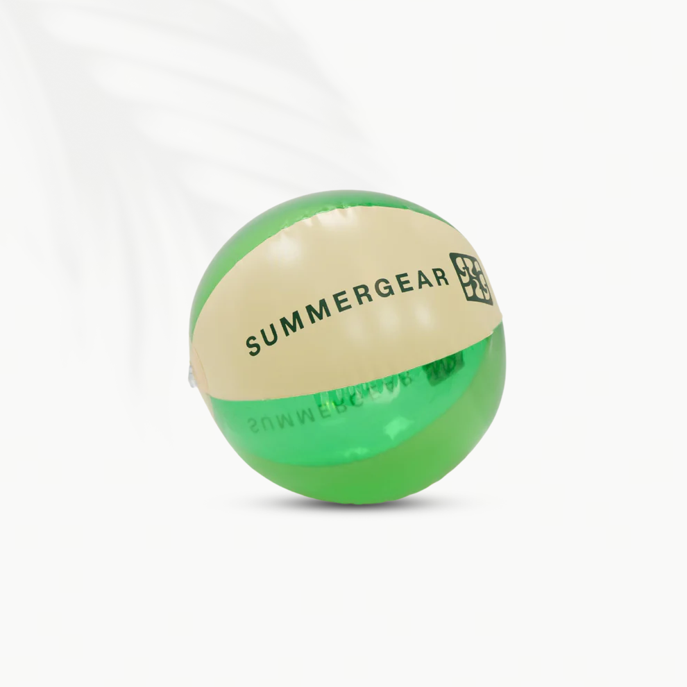 Strandbal 30 cm groen met SummerGear logo op lichte ondergrond