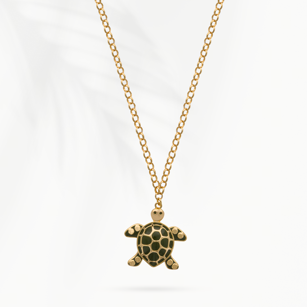 Goudvergulde damesketting Turtle van SummerGear volledig zichtbaar met ovale schakels en schildpadhanger in goud en donkergroen