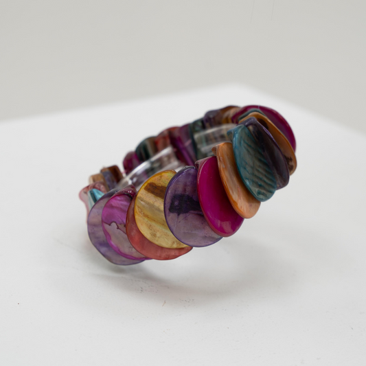 Sunset Shell elastische armband van echt parelmoer met unieke kleurvariatie