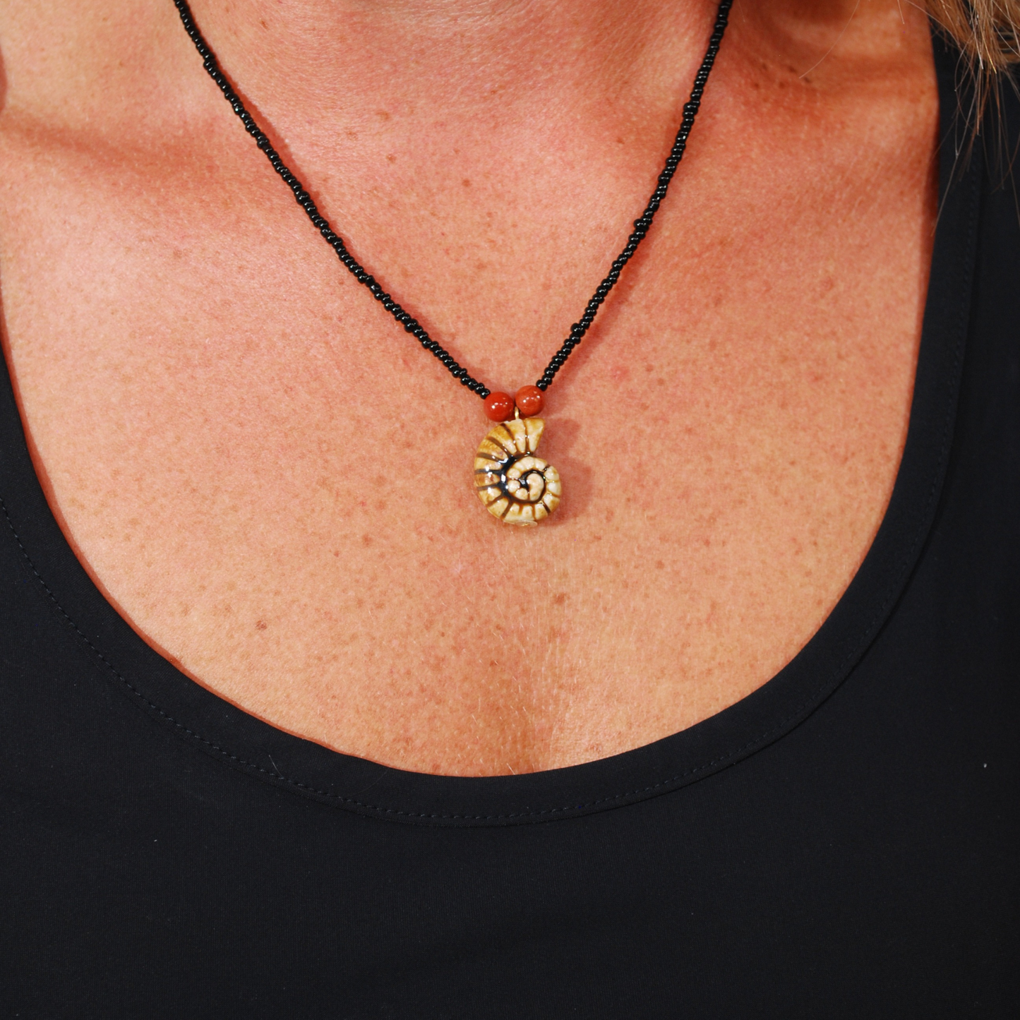 Coastline necklace – Sun Shell