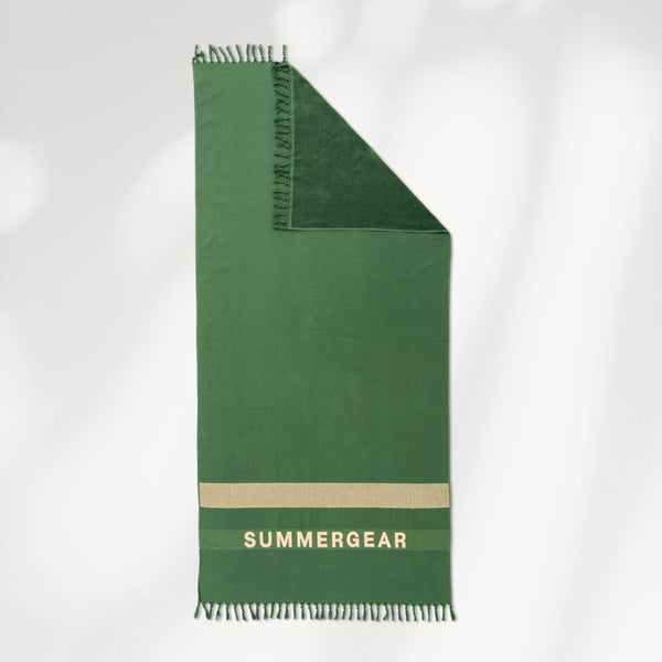 Lightweight green beach towel 100x200 cm